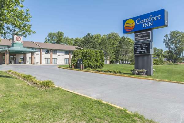 Exterior view - Comfort Inn Cornwall