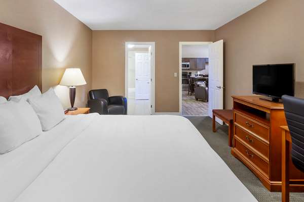 Suite - Comfort Inn & Suites Gananoque