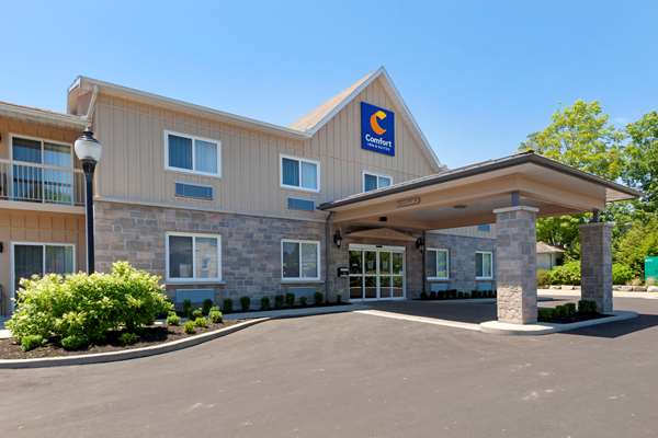 Exterior view - Comfort Inn & Suites Gananoque