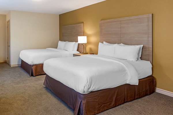 Suite - Comfort Inn & Suites Gananoque