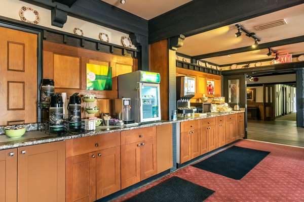 Amenities - Quality Inn Waddling Dog Saanichton