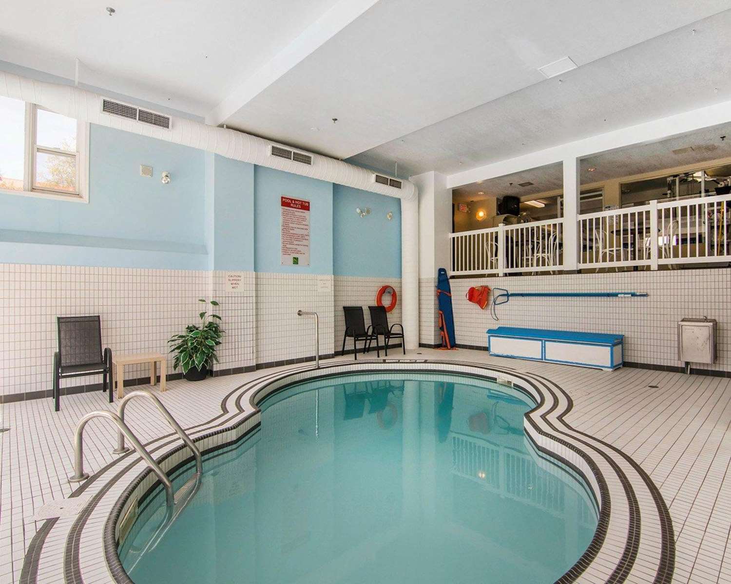 Quality Resort Chateau Canmore, AB See Discounts