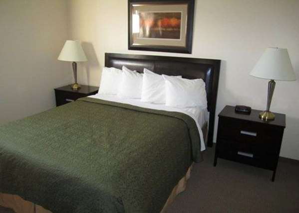 Suite - Quality Inn New Liskeard