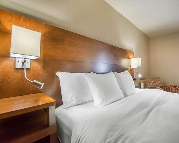  - Comfort Inn Mont Laurier