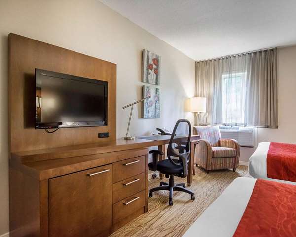  - Comfort Inn Mont Laurier