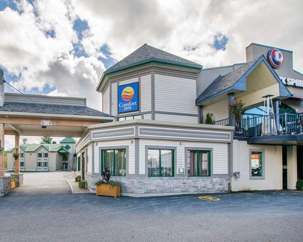 Exterior view - Comfort Inn Mont Laurier
