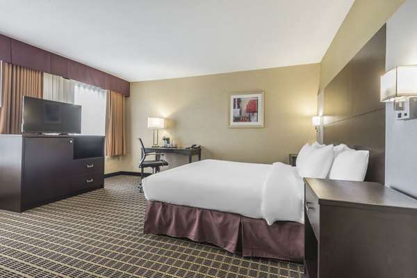  - Quality Inn & Suites Downtown Windsor
