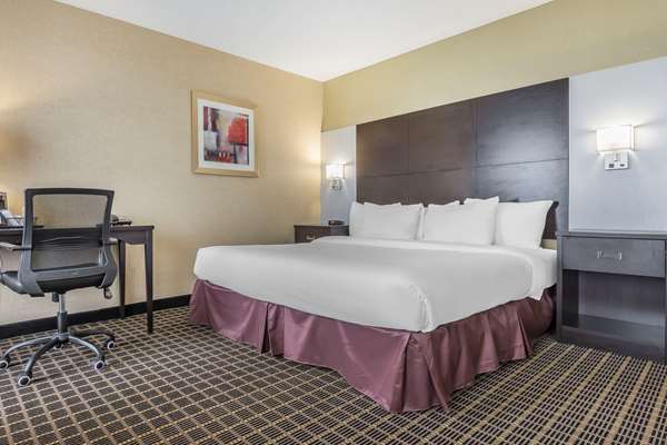  - Quality Inn & Suites Downtown Windsor