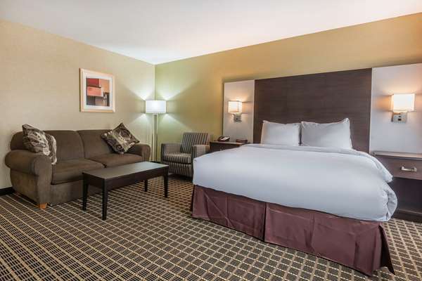  - Quality Inn & Suites Downtown Windsor