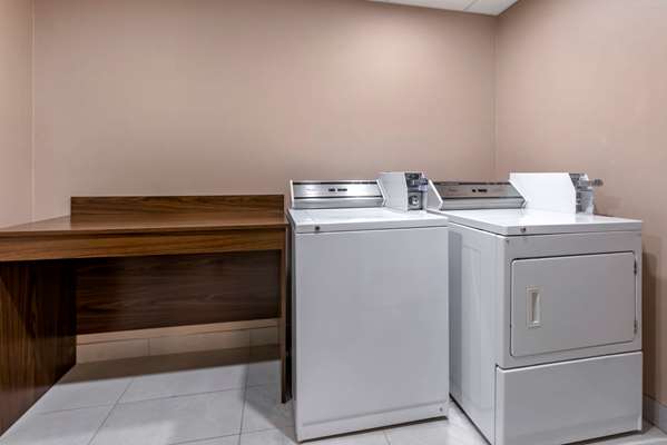 Amenities - Comfort Inn Sarnia