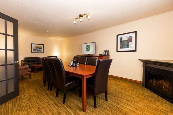 Suite - Quality Inn & Suites Matane