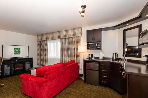 Suite - Quality Inn & Suites Matane
