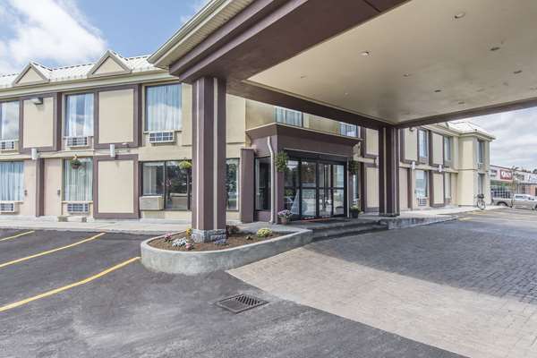 Exterior view - Econo Lodge Orillia