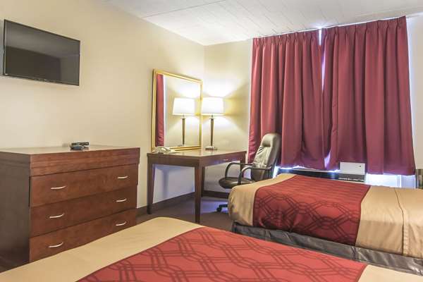  - Econo Lodge Orillia