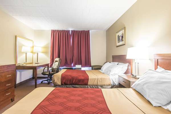  - Econo Lodge Orillia