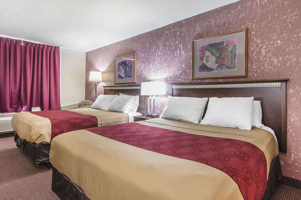  - Econo Lodge Orillia