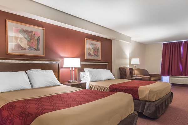  - Econo Lodge Orillia