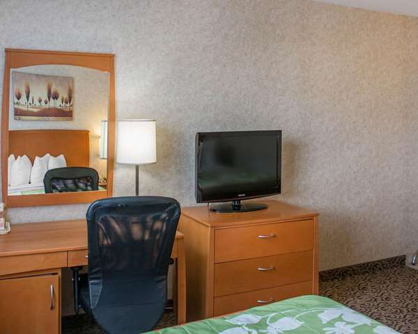 - Quality Inn Winnipeg