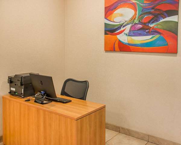 Conference Area - Quality Inn Winnipeg