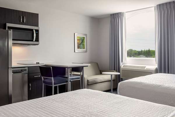  - Quality Inn Winnipeg