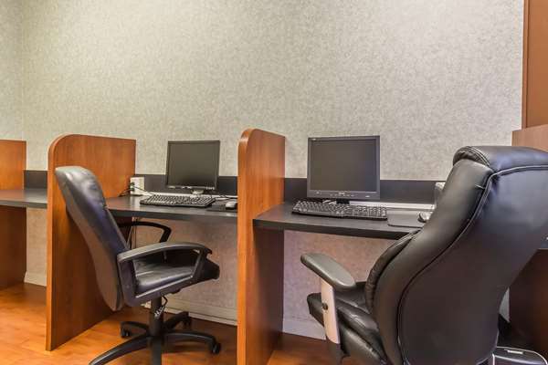 Conference Area - Comfort Inn & Suites Medicine Hat