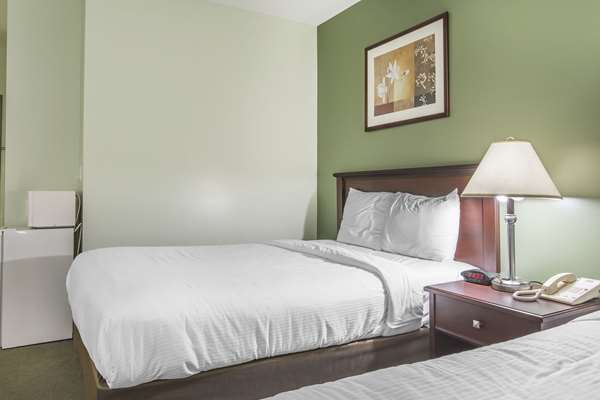  - Econo Lodge Huntsville