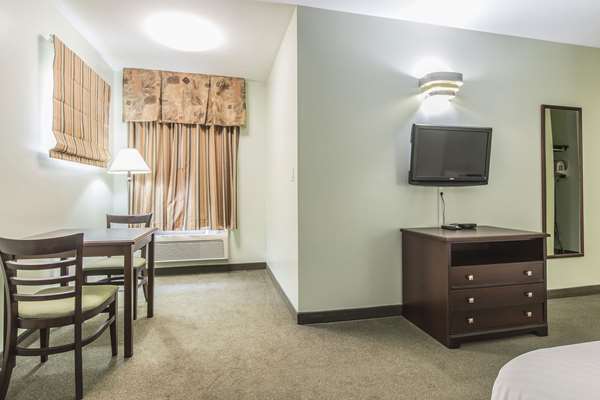  - Econo Lodge Huntsville