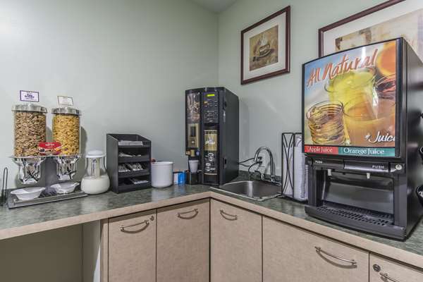 Amenities - Econo Lodge Huntsville