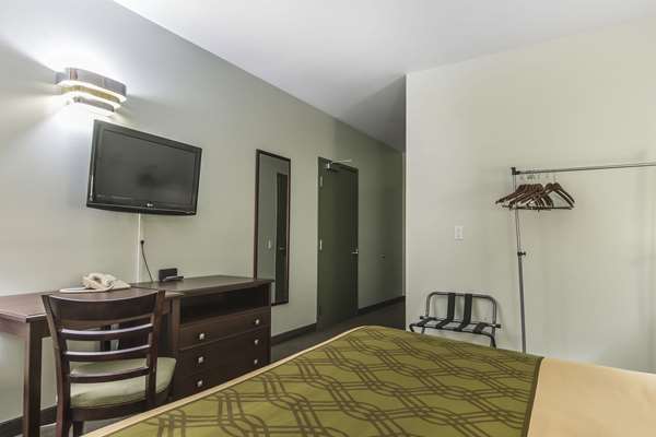  - Econo Lodge Huntsville