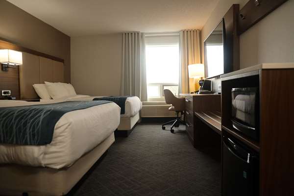  - Comfort Inn & Suites Ingersoll