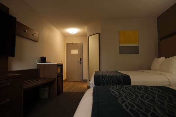  - Comfort Inn & Suites Ingersoll