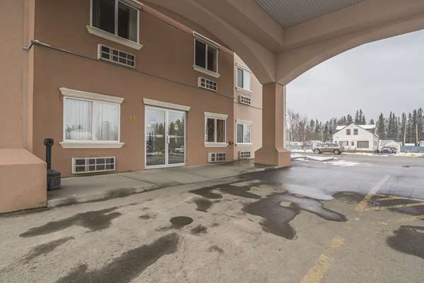 Exterior view - Comfort Inn & Suites Edson