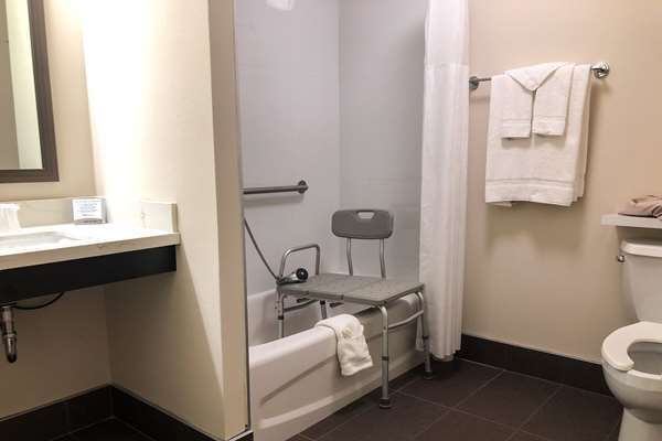  - Sleep Inn & Suites Boischatel