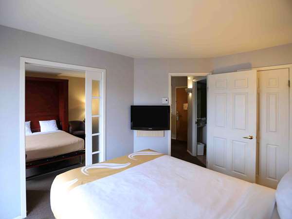 Suite - Quality Suites Ste Anne De Beaupre