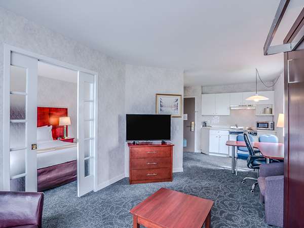 Suite - Quality Suites Ste Anne De Beaupre