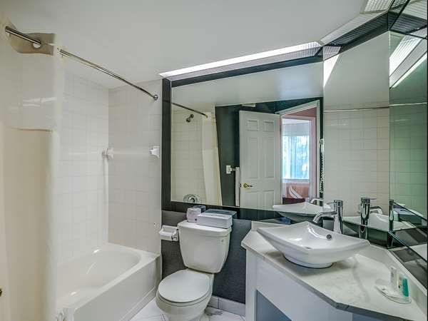 Suite - Quality Suites Ste Anne De Beaupre