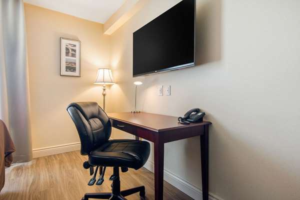  - Comfort Inn & Suites St Nicolas