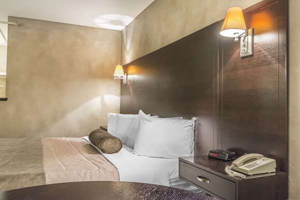  - Quality Hotel & Conference Centre Campbellton