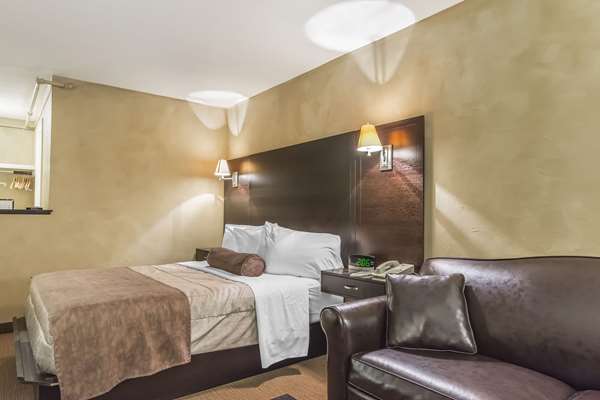  - Quality Hotel & Conference Centre Campbellton