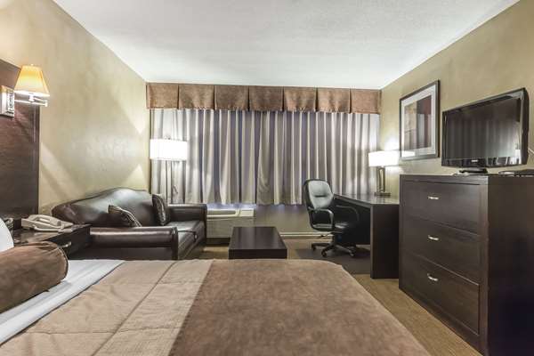  - Quality Hotel & Conference Centre Campbellton
