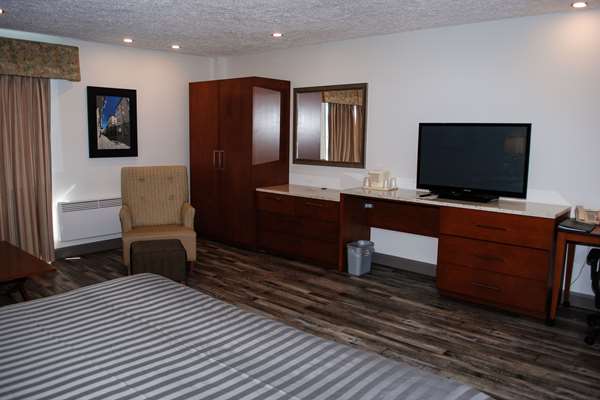  - Rodeway Inn Pres du Lac Grand Falls