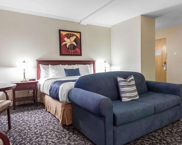 - Quality Inn Mont Laurier