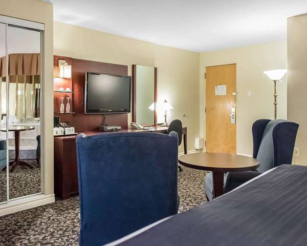  - Quality Inn Mont Laurier