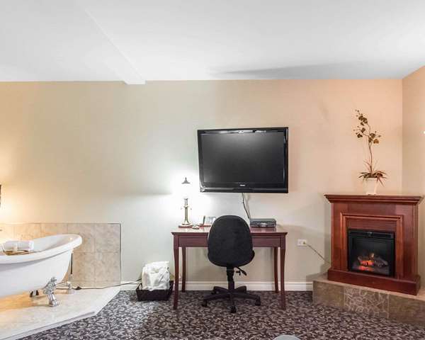  - Quality Inn Mont Laurier