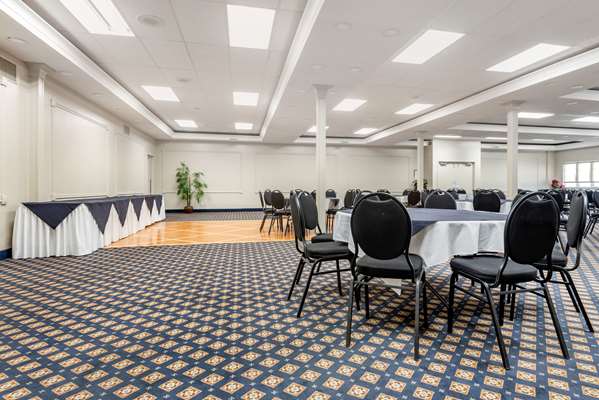  - Quality Inn Sarnia