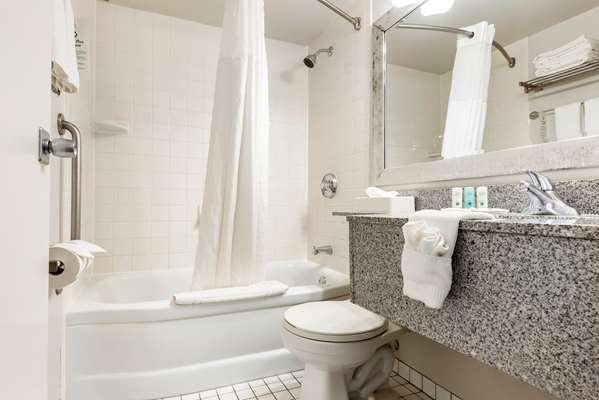  - Quality Inn Sarnia