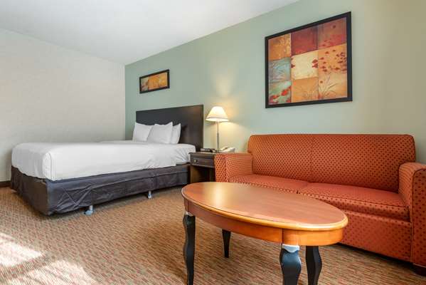  - Quality Inn Sarnia
