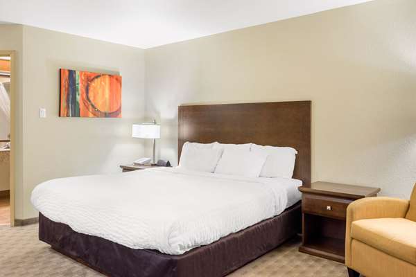  - Quality Inn Winkler
