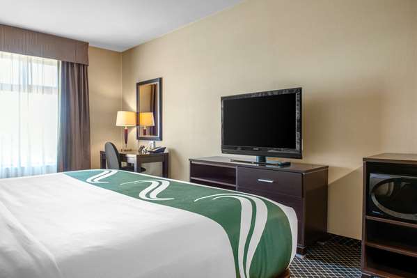  - Quality Inn & Suites Petawawa