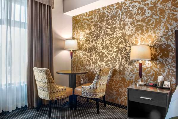  - Quality Inn & Suites Petawawa